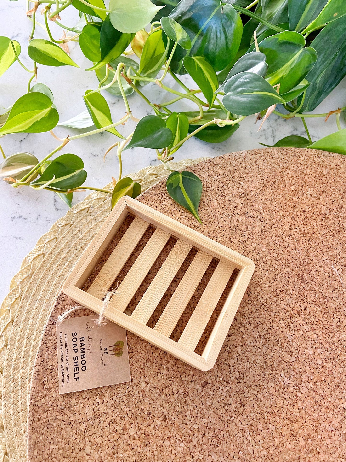 Lift it Up- Bamboo Soap Dish